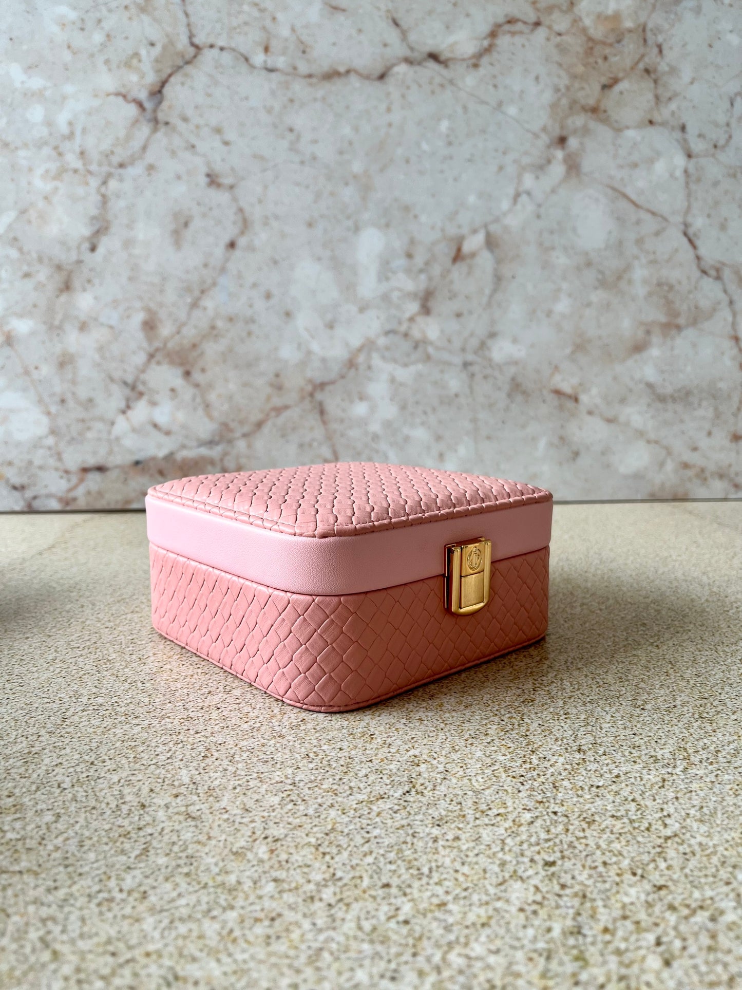 Joyero Cuadrado con Cuatro Divisiones | Rosado