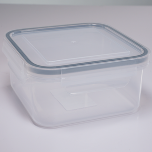 CONTENEDOR CUADRADO DE PLASTICO TRANSPARENTE