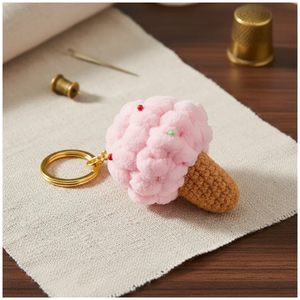 Llavero Kawai de Helado Rosa