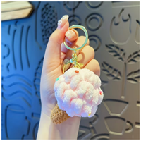 Llavero Kawai de Helado Rosa