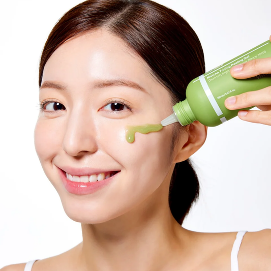 Madeca Matcha Toning Peeling Gel