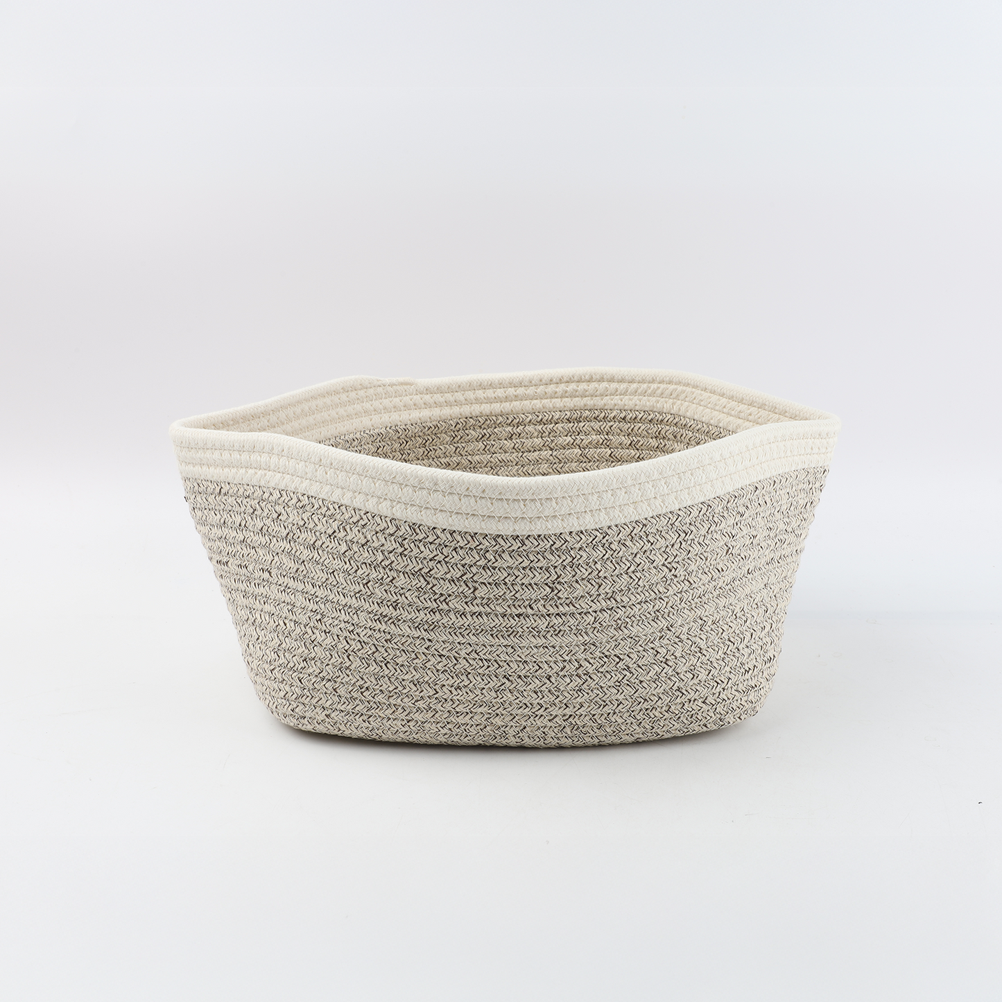 Canasto Ovalado Beige/Blanco