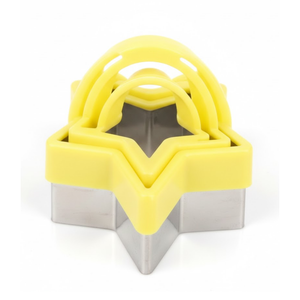SET X 3CORTADOR DE GALLETAS ESTRELLAS
