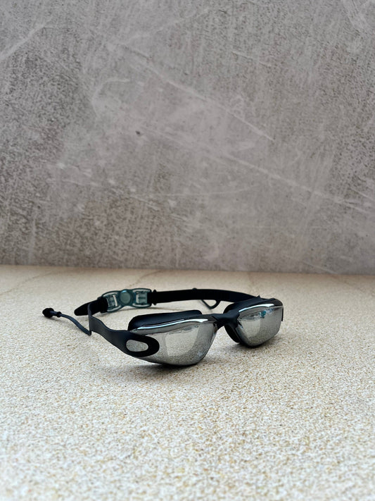 Gafas de natación con estuche