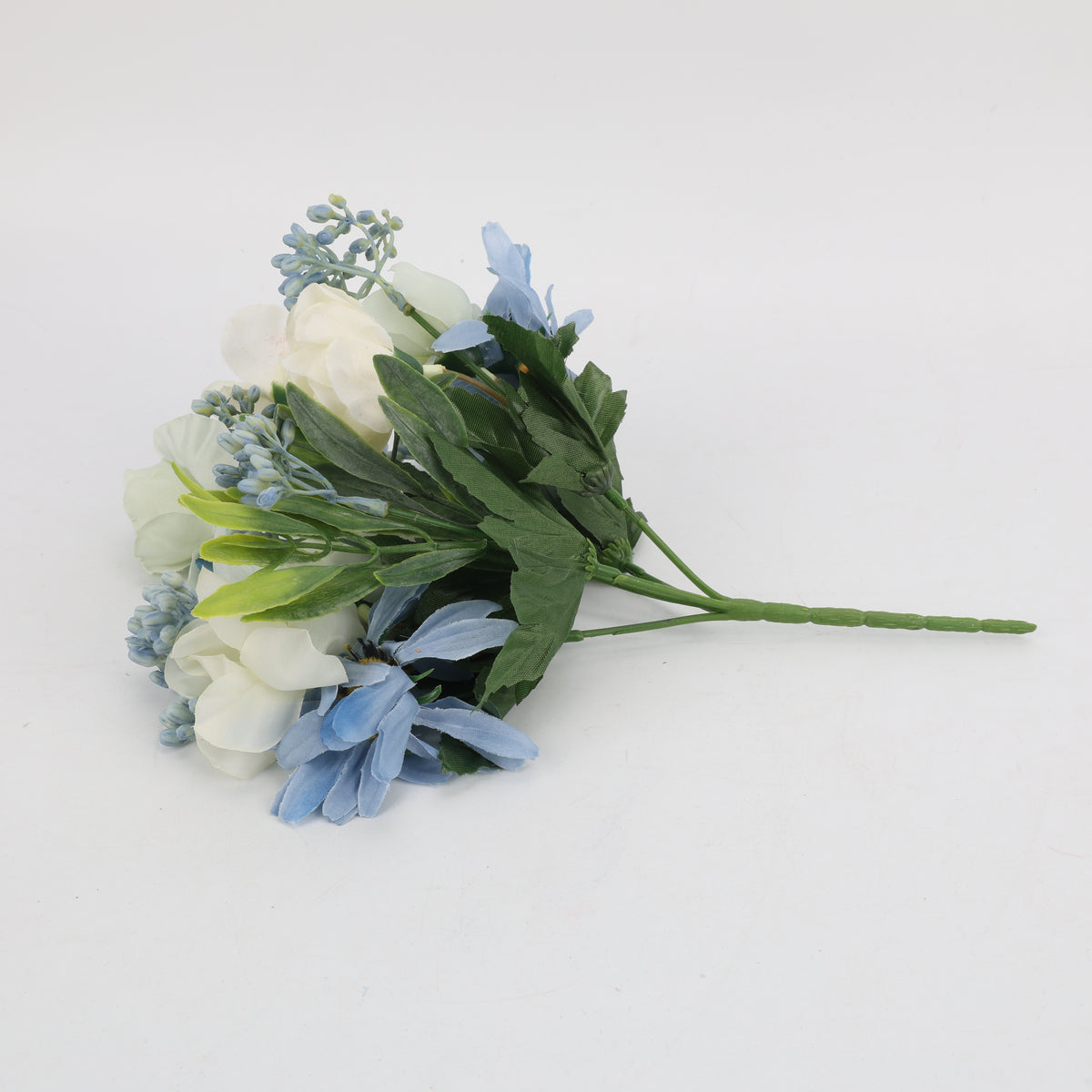 RAMO DE FLORES ARTIFICIALES HORTENCIAS | CELESTE BLANCO