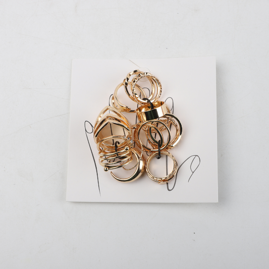 Set De 25 Anillos Dorados Diseños Varios