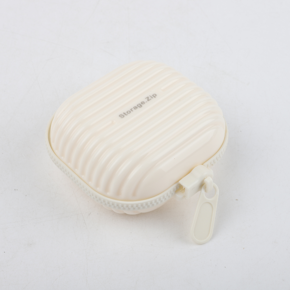 Pastillero Blanco 8.8*8.8*4Cm