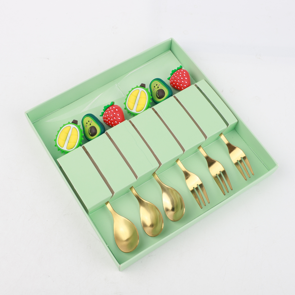 Set De 3 Cucharas + 3 Tenedores Dorado De Fruta