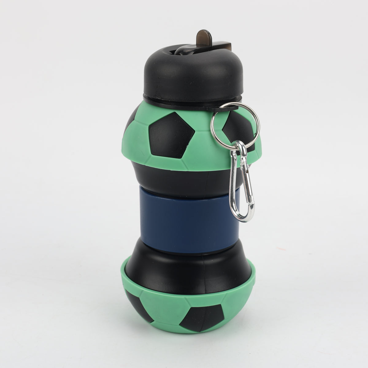 BOTELLA PLEGABLE DE SILICONA BALÓN FÚTBOL VERDE