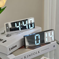 Reloj electrónico rectangular